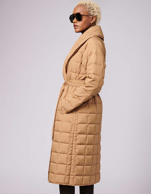 comfortable square quilted oversize outerwear with long tie belt for fall and winter outfits