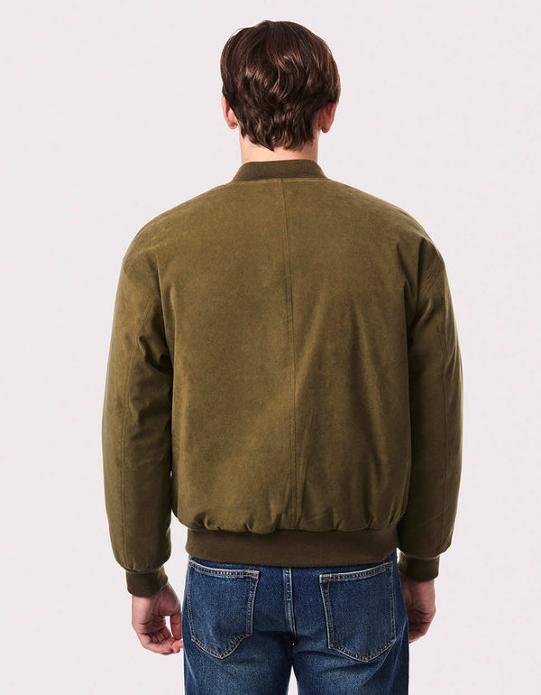 Winter clothes for men on sale in color green made from cruelty free materials