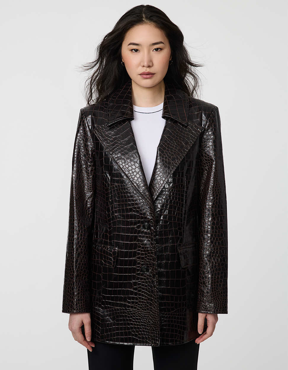 Langston Embossed Croc Blazer – Bernardo