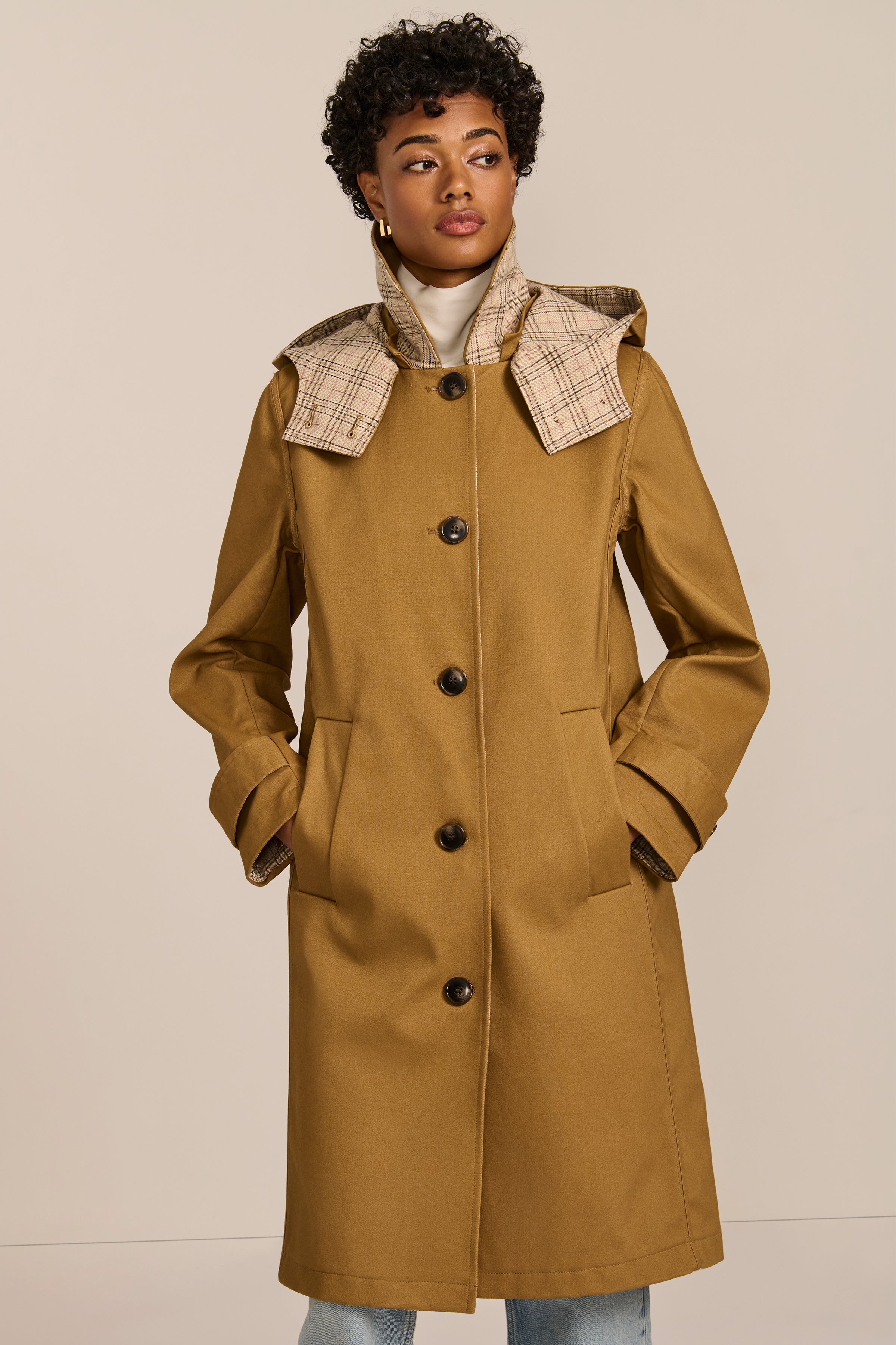 Bexley Plaid-Trim Raincoat – Bernardo