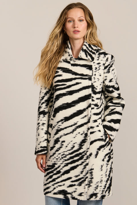 women's tiger print wool coat featuring a streamlined silhouette, pointed collar, concealed front closure and side pockets.