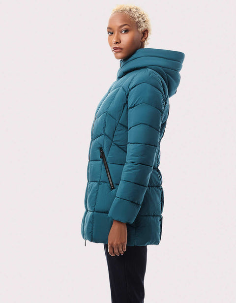 machine wash padded jacket in blue green color that has spacious hand pockets for wallets and phones 