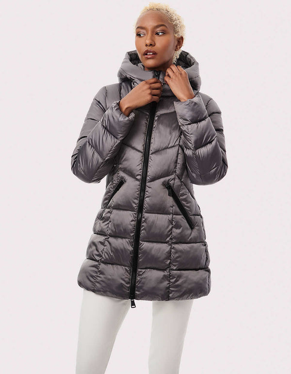 gray puffy water resistant outerwear that is washer and dryer safe for canadian chic ladies