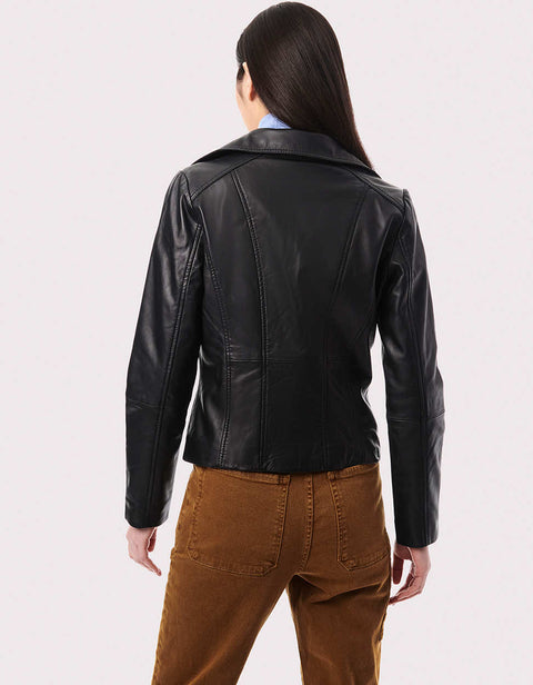 black edgy motorcycle jacket for women for fall and spring collection 2023 from bernardo fashions