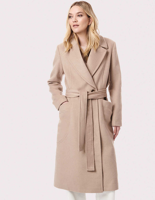classic fit single breasted one button to close chic wool coat for versatile styling options