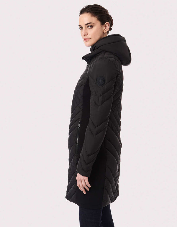black versatile polyester outerwear with thumb straps that promotes mobility and convenience