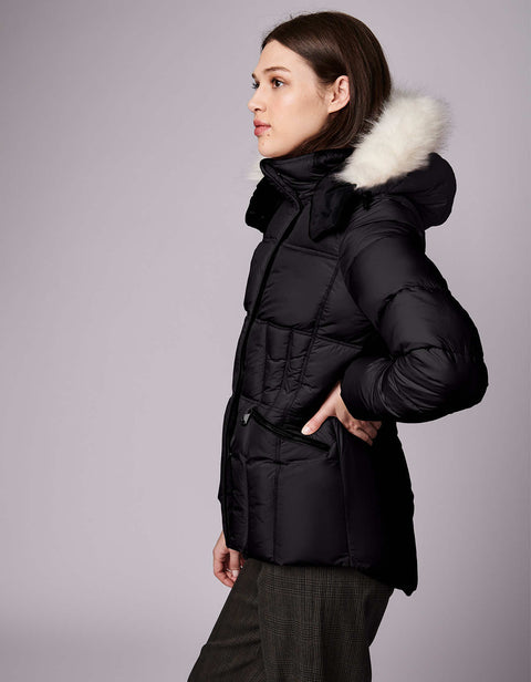 women winter jacket on sale made from recycled polyester and recycled plastic bottles 