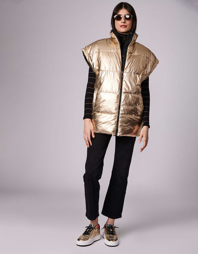Chalet Chic Reversible Puffer Vest - Black and Gold - Bernardo