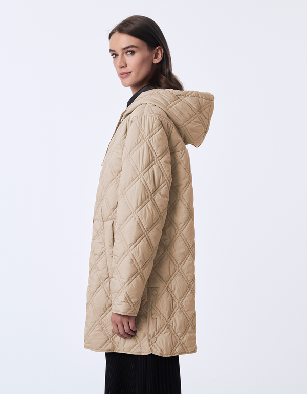 relaxed puffer jacket with diamond shape stitching a versatile option for womens wardrobe