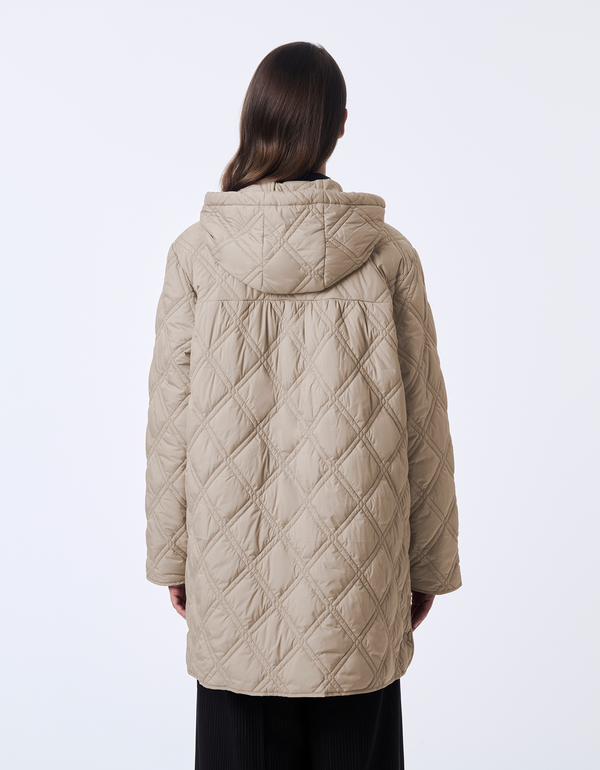 relaxed puffer jacket with diamond shape stitching a versatile option for womens wardrobe