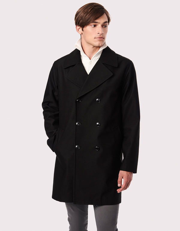 Stay warm all fall and winter in a men's wool peacoat. Whether strolling through the city or attending events, it exudes iconic timelessness.