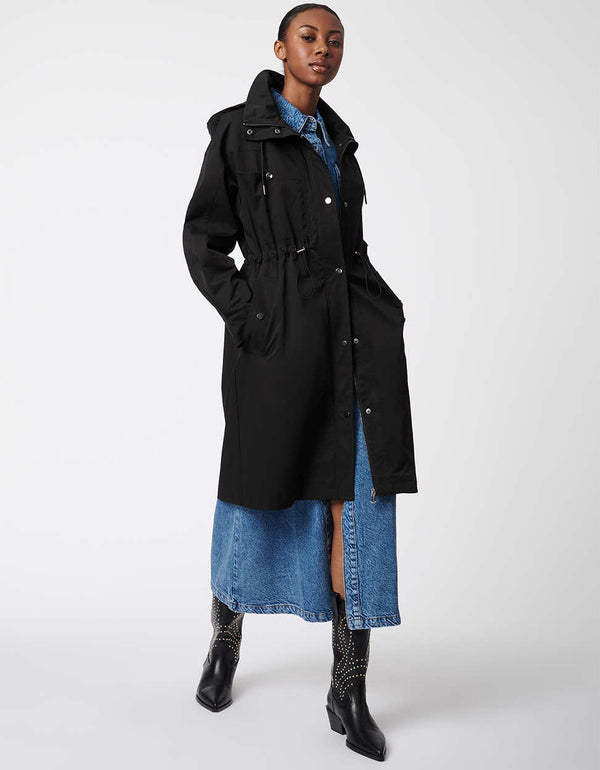 waterproof polyester trench coat equipped with an adjustable drawstring waist and a modern silhouette for women