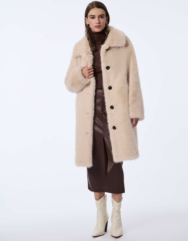 sustainable faux fur coat in misty gold color with relaxed fit perfect for a business look or winter casual wear