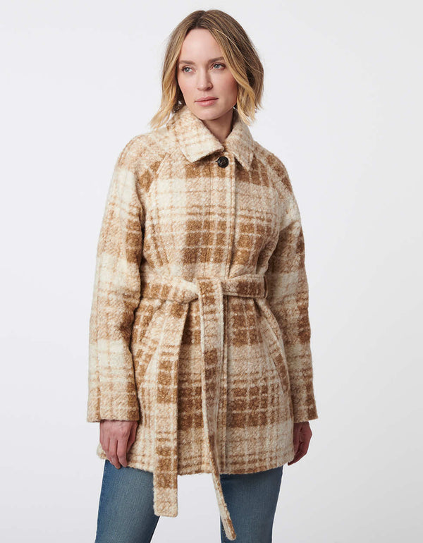 wool polyester jacket in plaid print for women with a bold collar and an adjustable belt perfect for layering