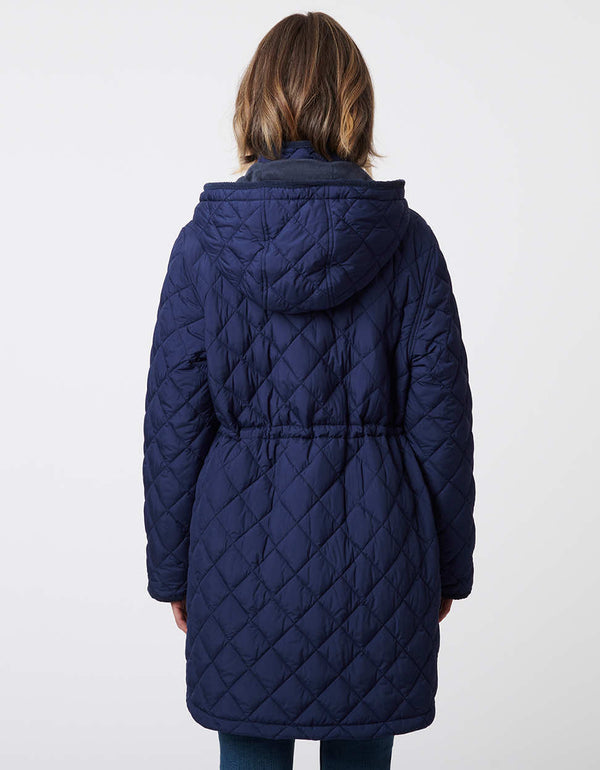 cozy quilted puffer jacket in navy blue with an adjustable hood and two pockets for women made from recycled fabrics