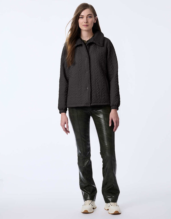 women's quilted jacket with teddy lining. A go-to style for comfort and layering.