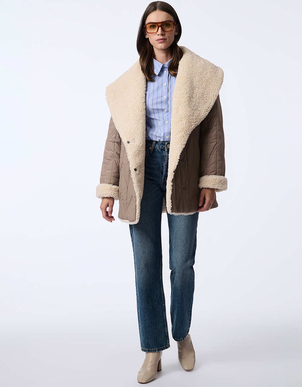 women's quilted teddy coat with large lapels. A cozy coat made with recycled materials to stay warm and cozy.