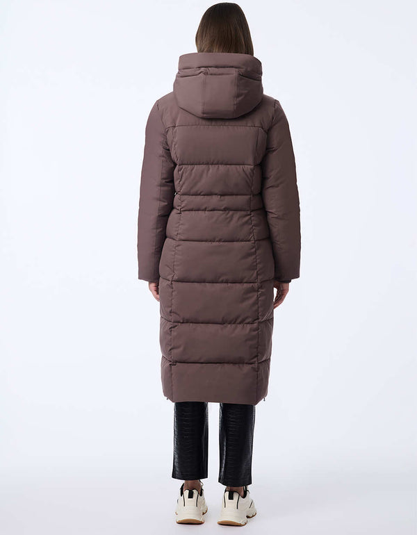 women's long puffer coat for extra warmth. A calf-length design and sustainable insulation for an eco-consious coat option.