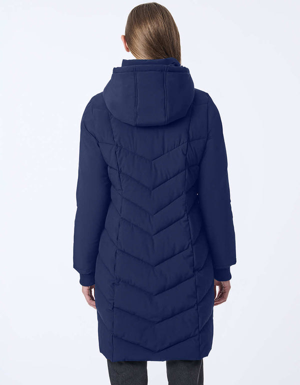 women's mid-length hooded puffer coat with diagonal stitching and pockets. A chic style to stay warm with recycled insulation.