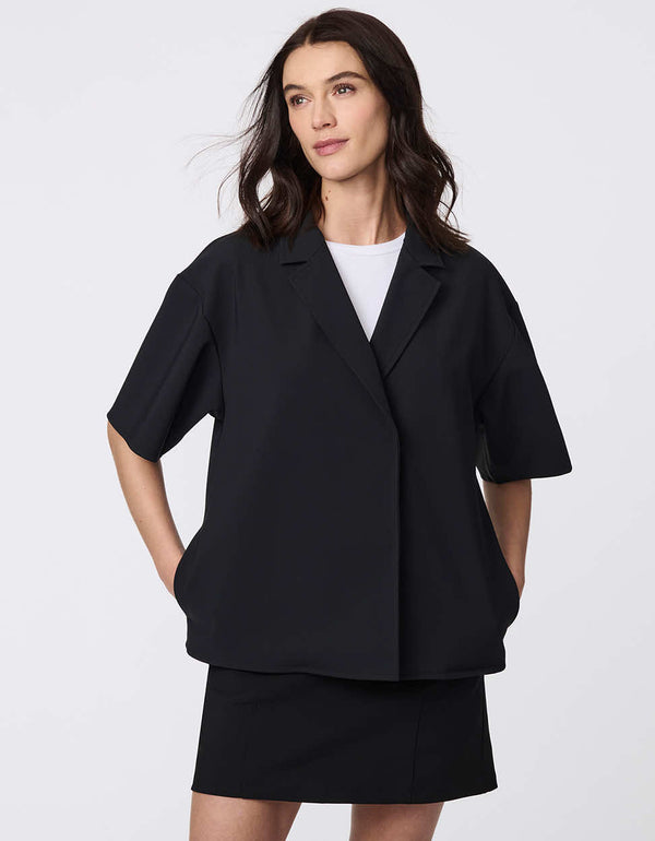 Women's Jetset Snap Blazer, lightweight travel-friendly blazer with snap closure and flared sleeves, perfect for effortless style on the go.