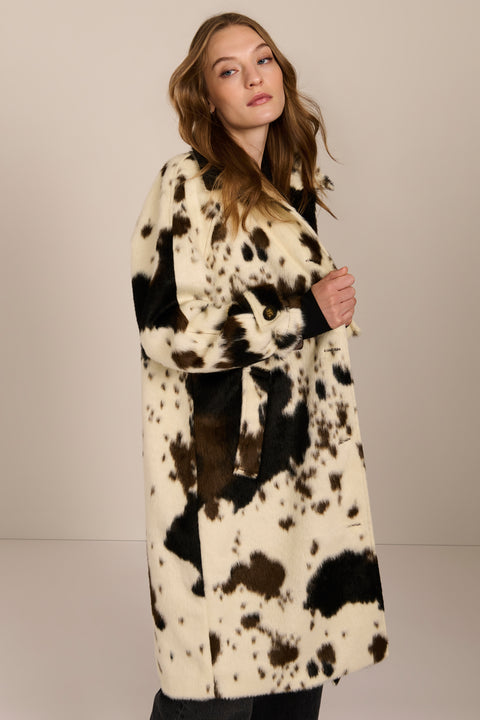 Women's faux calf hair car coat with oversized collar, button-front closure and cuff-tab details.
