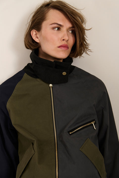 Women's colorblock utility jacket with corduroy collar, zip pocket, and water-repellent fabric