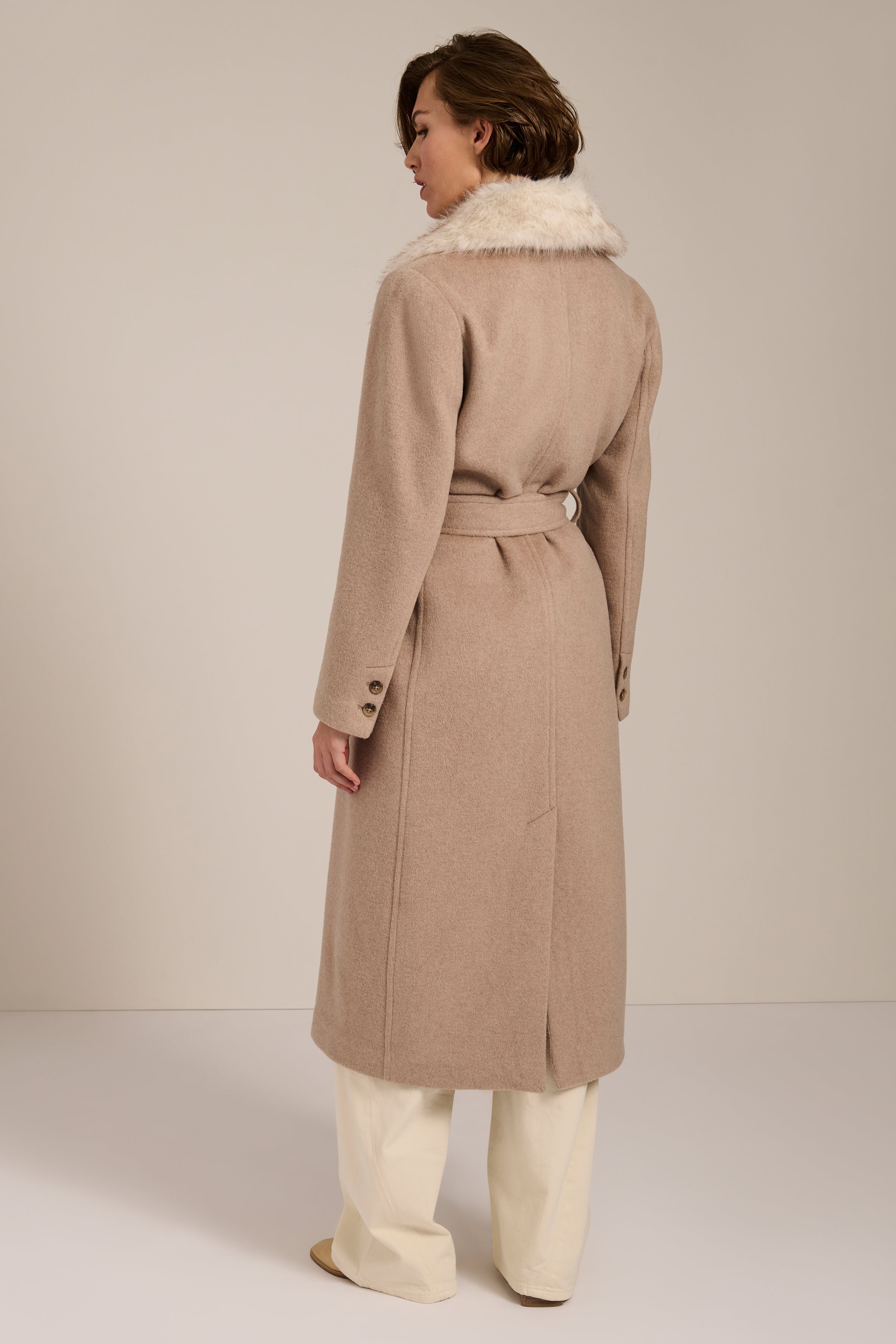 Genevieve Faux Fur Collar Belted Coat (Oatmilk) – Bernardo