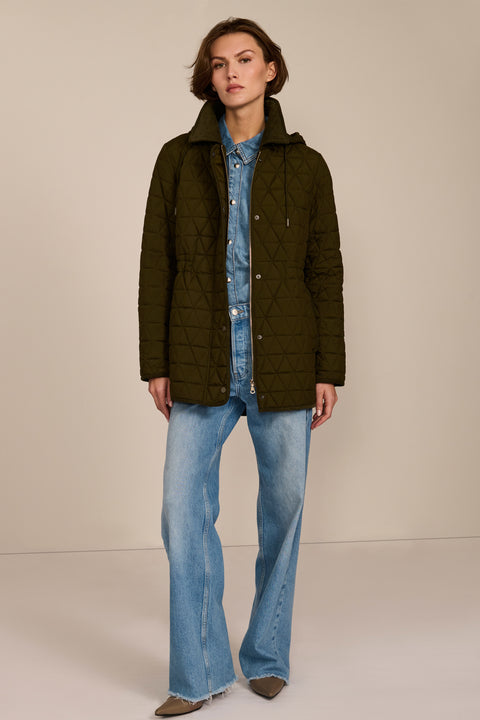 Women's diamond quilted jacket with adjustable drawcord waist and corduroy collar