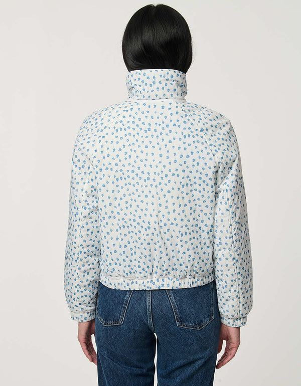 Women’s lightweight cloudweight jacket with a clean, modern silhouette for transitional weather.