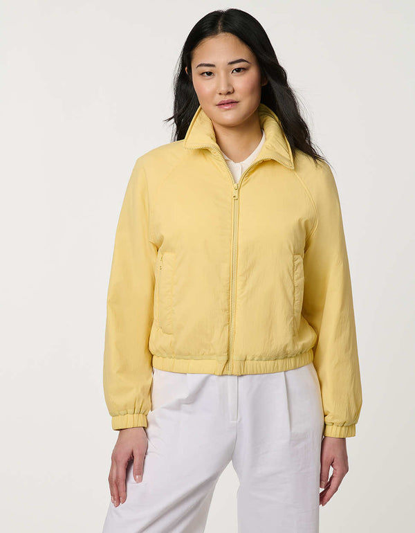Women’s lightweight cloudweight jacket with a clean, modern silhouette for transitional weather.