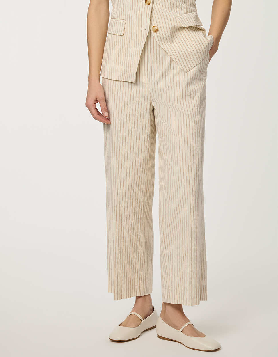 Striped Seersucker Cropped Pant