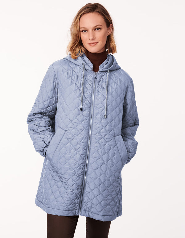 get superior warmth while wearing fashionable clothes for winter without the bulk with this mid length quilted jacket with oversized fit in light blue