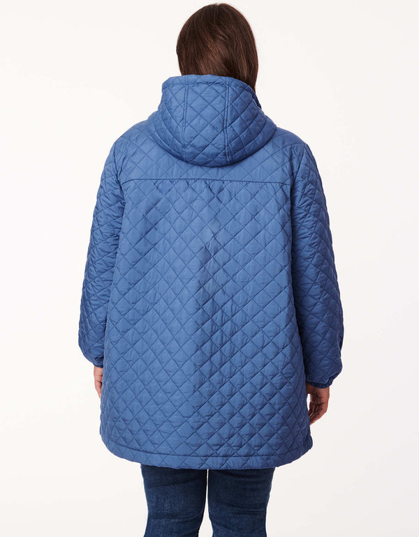 soft and lightweight boxy quilted in plus size as early fall jacket in blue designed for maximum movement and comfort from Bernardo Fashions