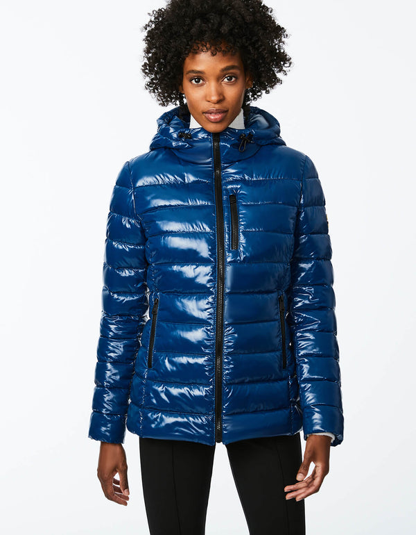 bluesign certified country glossy funnel puffer jacket with a drawstring funnel neck collar and glossy hood
