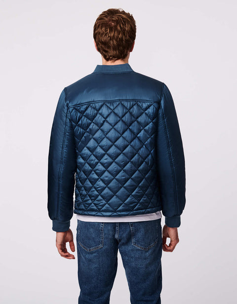 classic fit hip length black puffer jacket with hand pockets for men