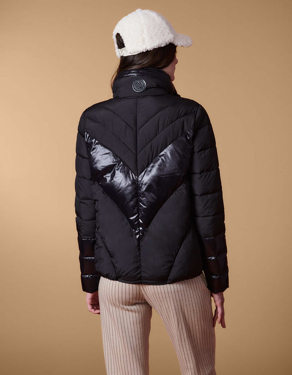 environmentally friendly brand Bernardo Fashions offer this classic fit non bulky puffer jacket in black as part of the 2023 outerwear collection