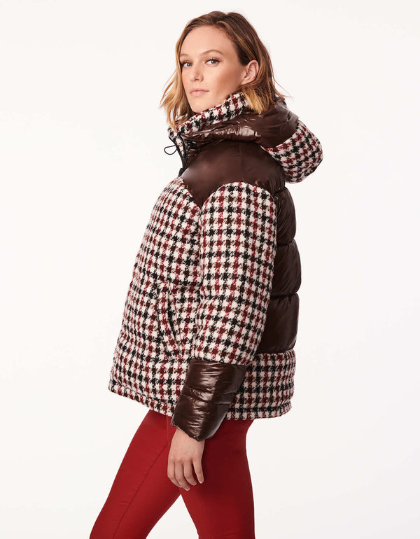 apres ski puffer jacket with brown and red houndstooth patter insulated with sustainable Ecoplume filler for superior warmth without the added bulk