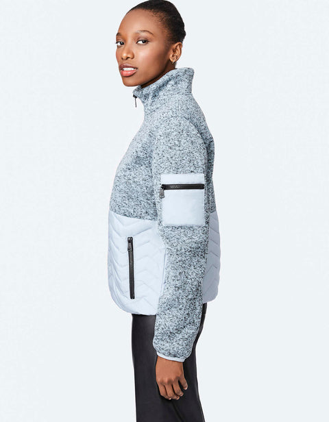 enjoy maximum movement and comfort in this hip length womens puffer jacket
