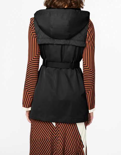 utilitarian and chic black safari vest lightweight and layerable designed ideal for maximum movement